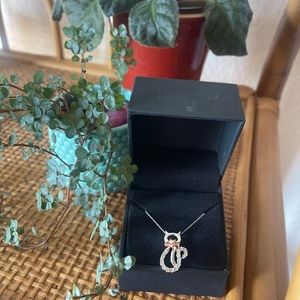 KAY JEWELLERS Cat with Bow Necklace Diamond Accents Sterling Silver